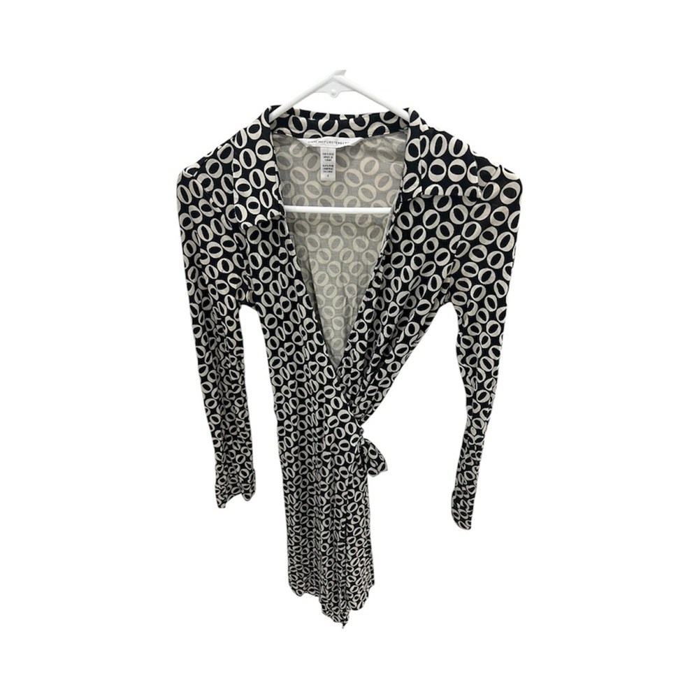 Diane Von Furstenberg Black and Cream Silk Wrap Dress